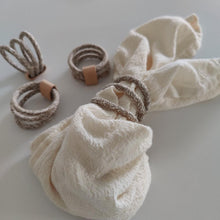 Afbeelding in Gallery-weergave laden, Round Loop napkin ring  UNI Boho Mele